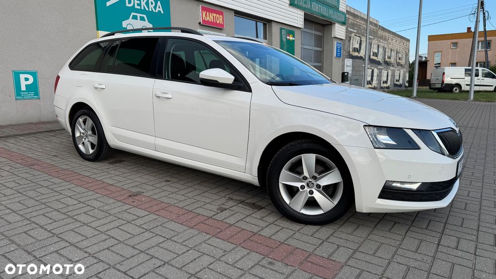 Skoda Octavia 1.6 TDI Ambition - 2