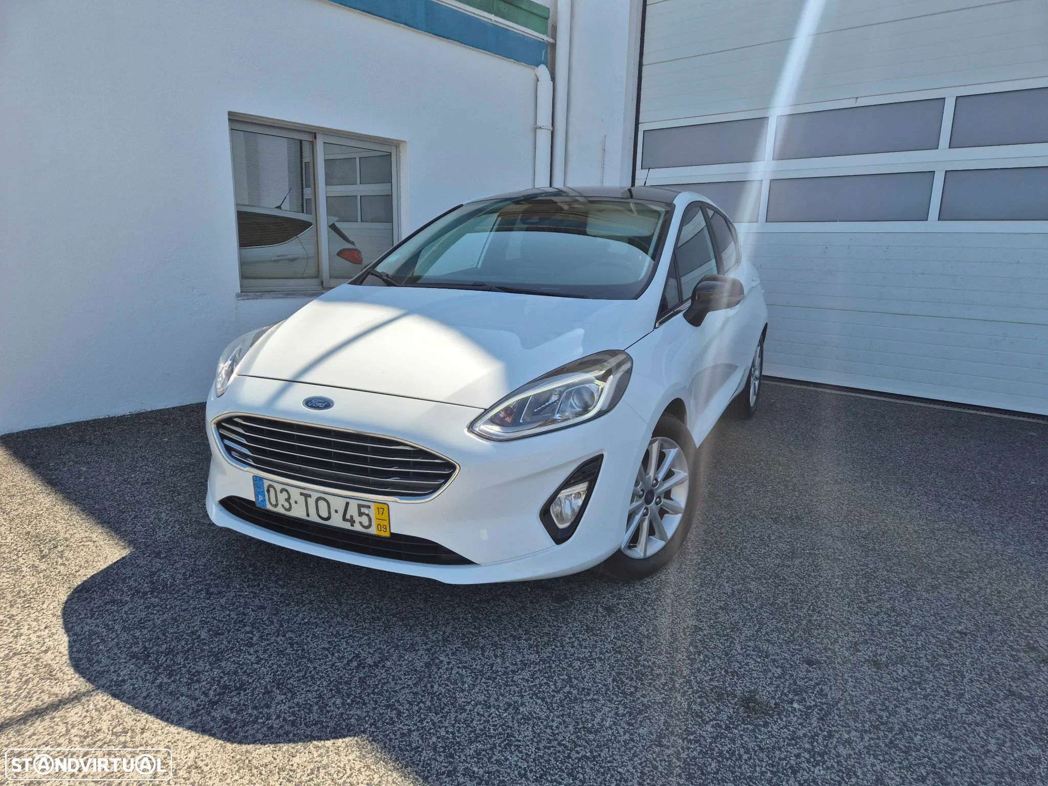 Ford Fiesta 1.0 EcoBoost Titanium - 1