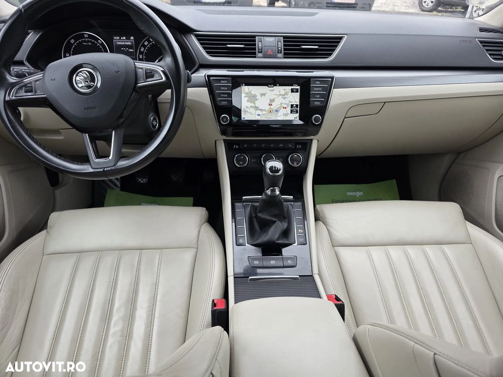 Skoda Superb 2.0 TDI Style - 13