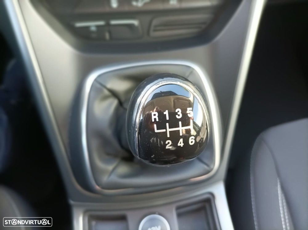 Ford Kuga 1.5 TDCi EcoBlue Titanium - 11