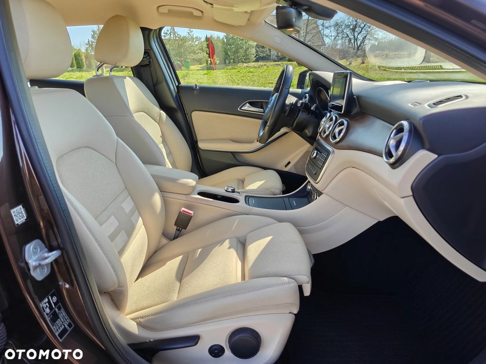 Mercedes-Benz GLA 200 (CDI) d 7G-DCT Style - 23