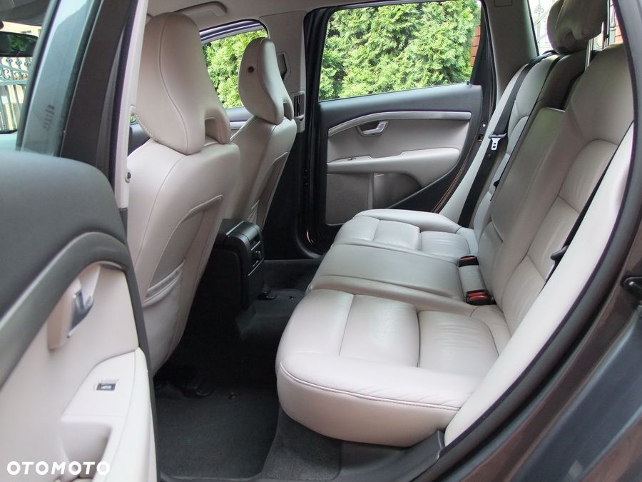 Volvo V70 - 17