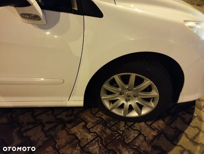 Peugeot 308 HDi FAP 90 Active - 4