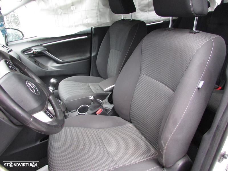 Toyota Verso 1,6 D (111cv) de 2014 - Peças Usadas (5741) - 5