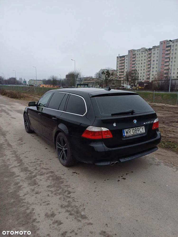 BMW Seria 5 530d xDrive - 17