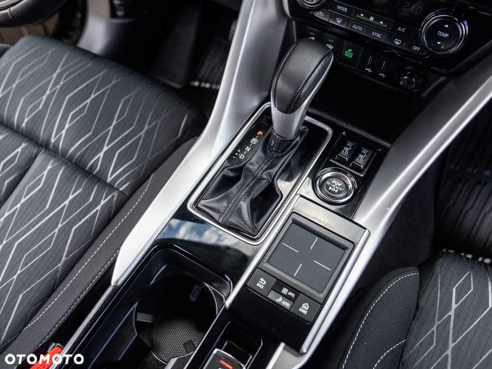 Mitsubishi Eclipse Cross 1.5 T-MIVEC ClearTec CVT 4WD Intro Edition - 35