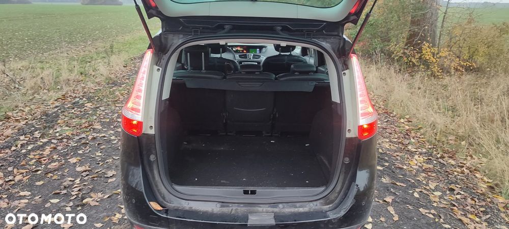Renault Scenic - 2