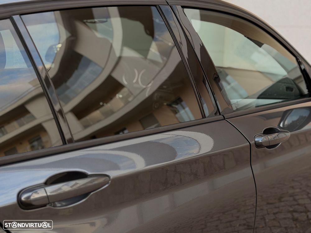 BMW 118 i Pack M - 22