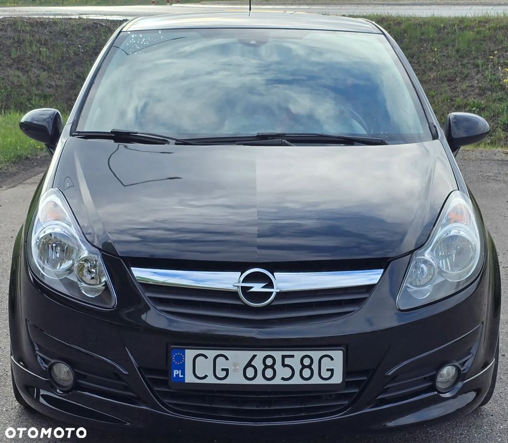 Opel Corsa 1.6T GSI - 4