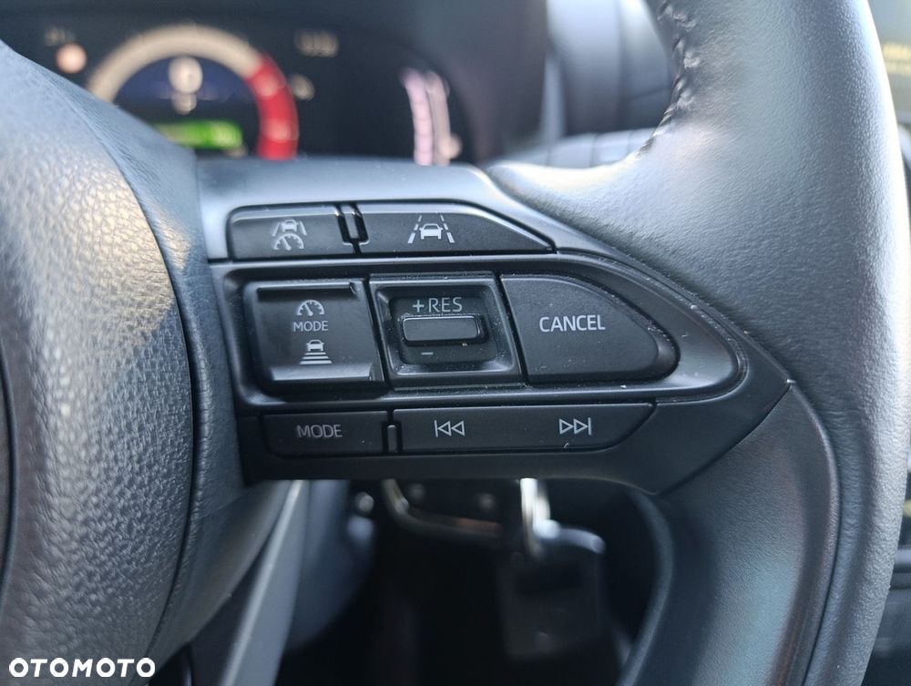 Toyota Yaris Hybrid 1.5 Style - 20