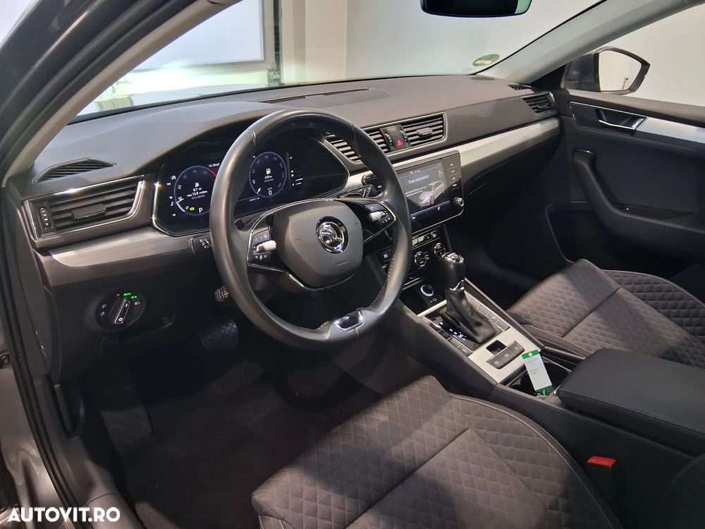 Skoda Superb 2.0 TDI DSG Ambition - 14