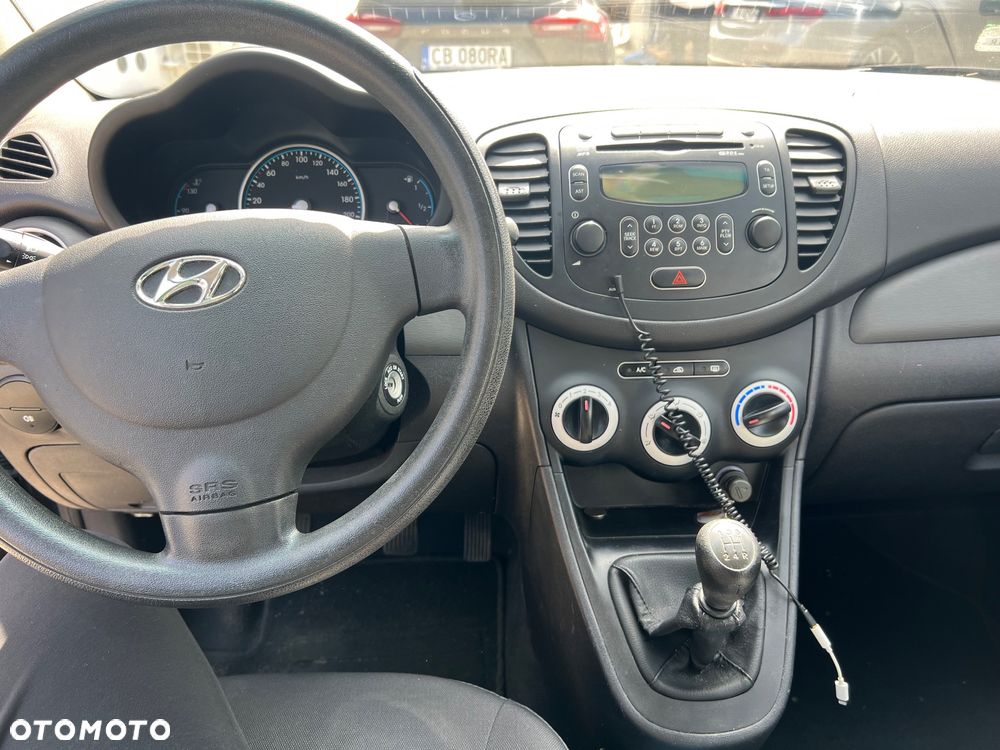 Hyundai i10 - 12