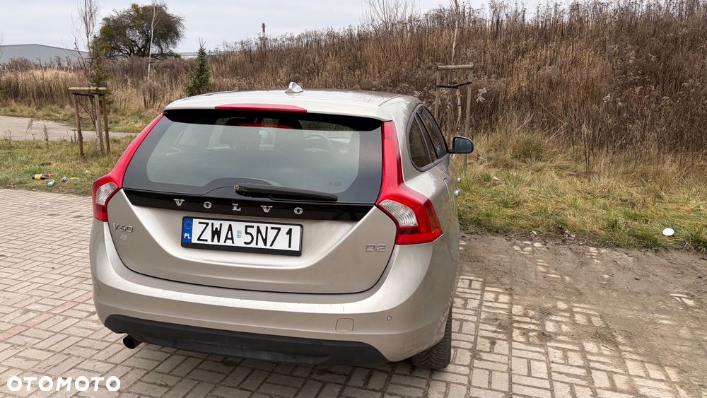 Volvo V60 DRIVe - 4