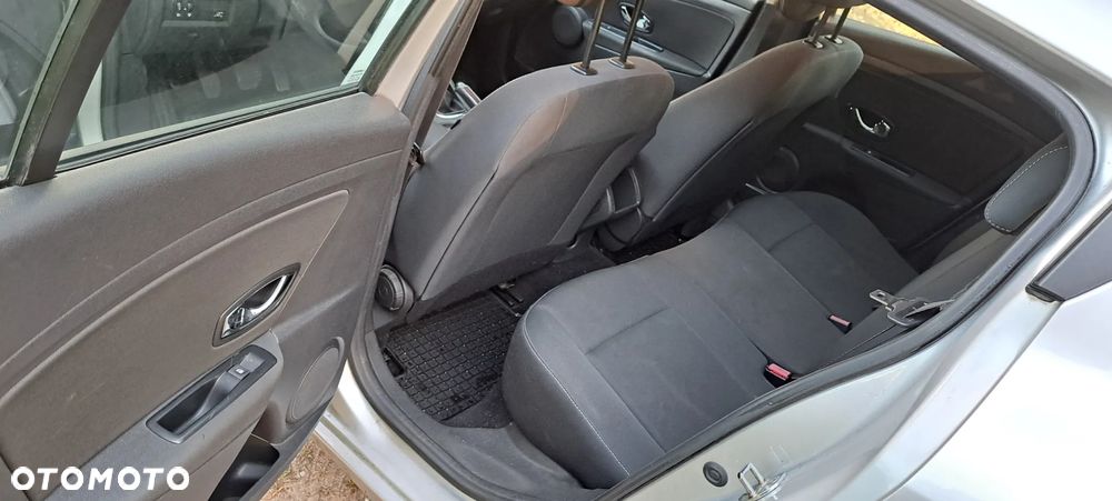 Renault Megane 1.6 16V Life - 10