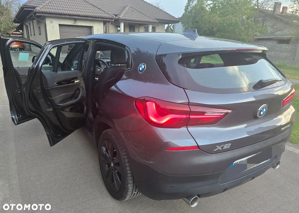 BMW X2 sDrive18d Edition M Mesh - 24
