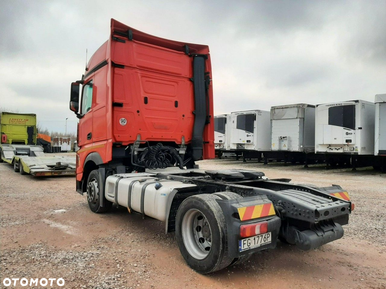 Mercedes-Benz Actros - 7