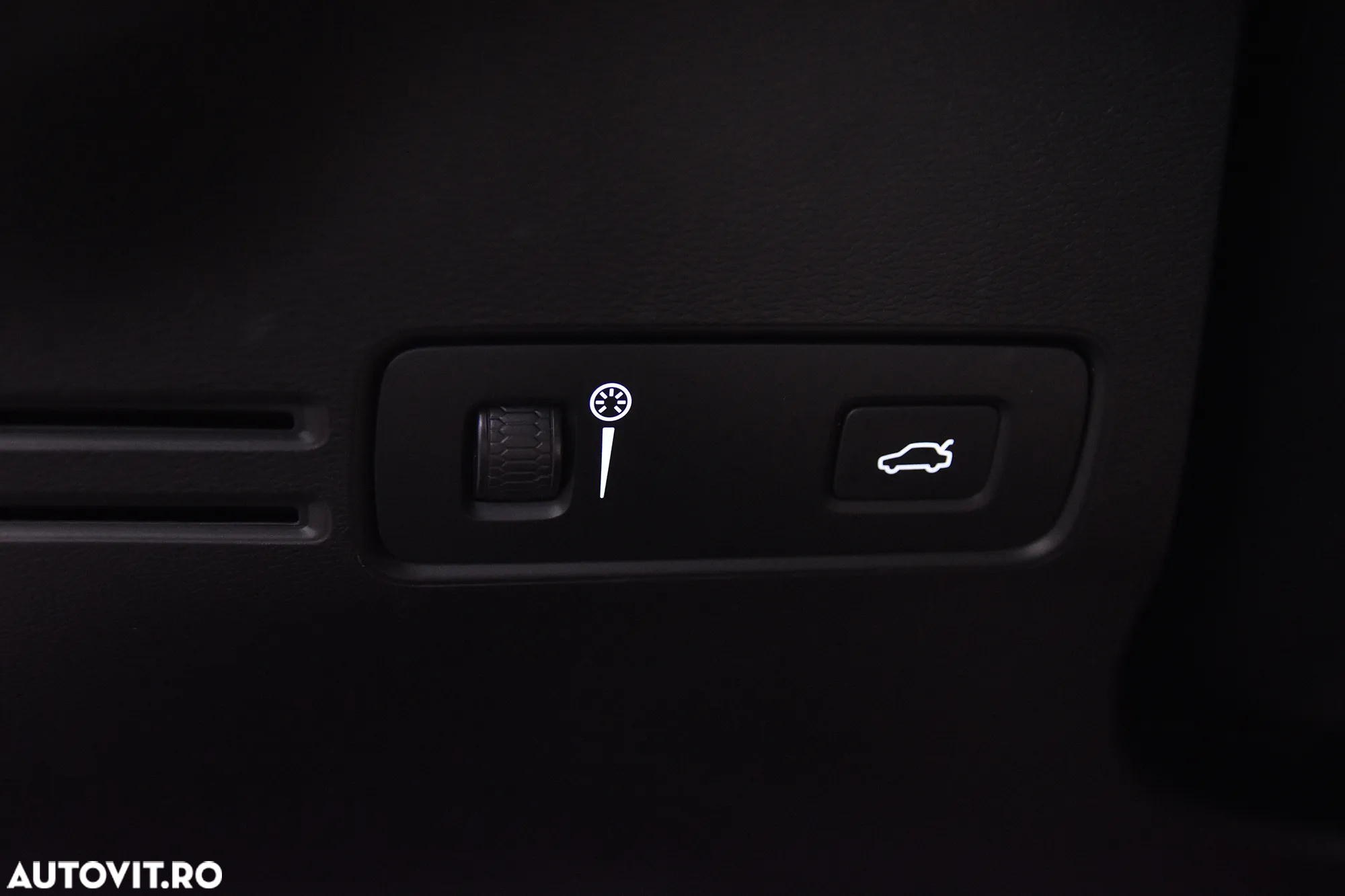 Volvo XC 40 B5 B AWD Geartronic RDesign - 15