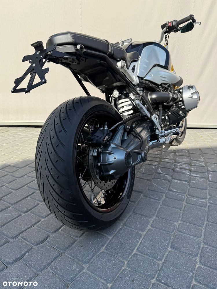 BMW R - 18