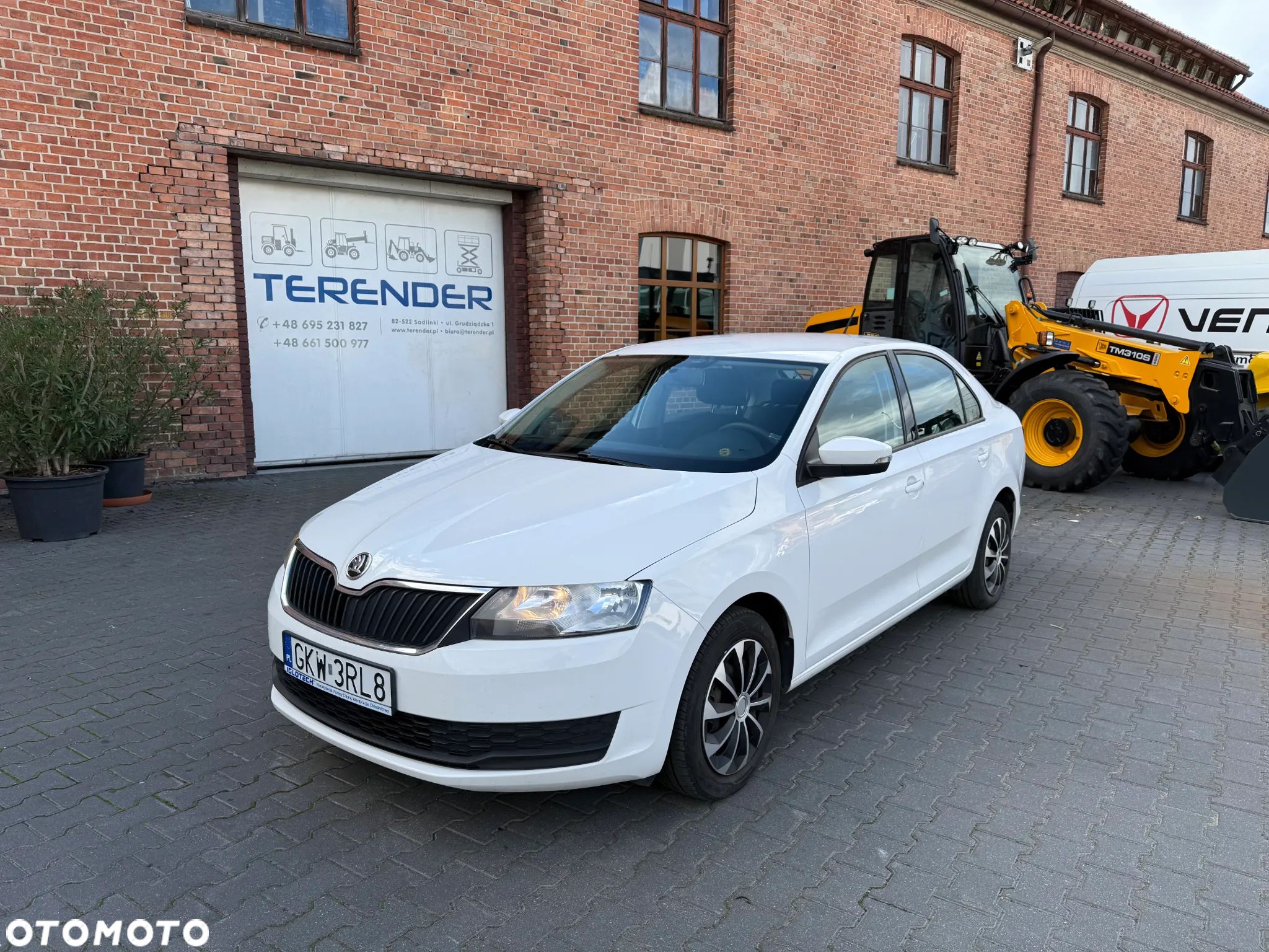 Skoda RAPID 1.6 TDI DPF Ambition - 1