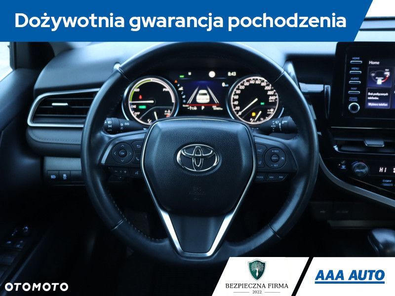 Toyota Camry - 21
