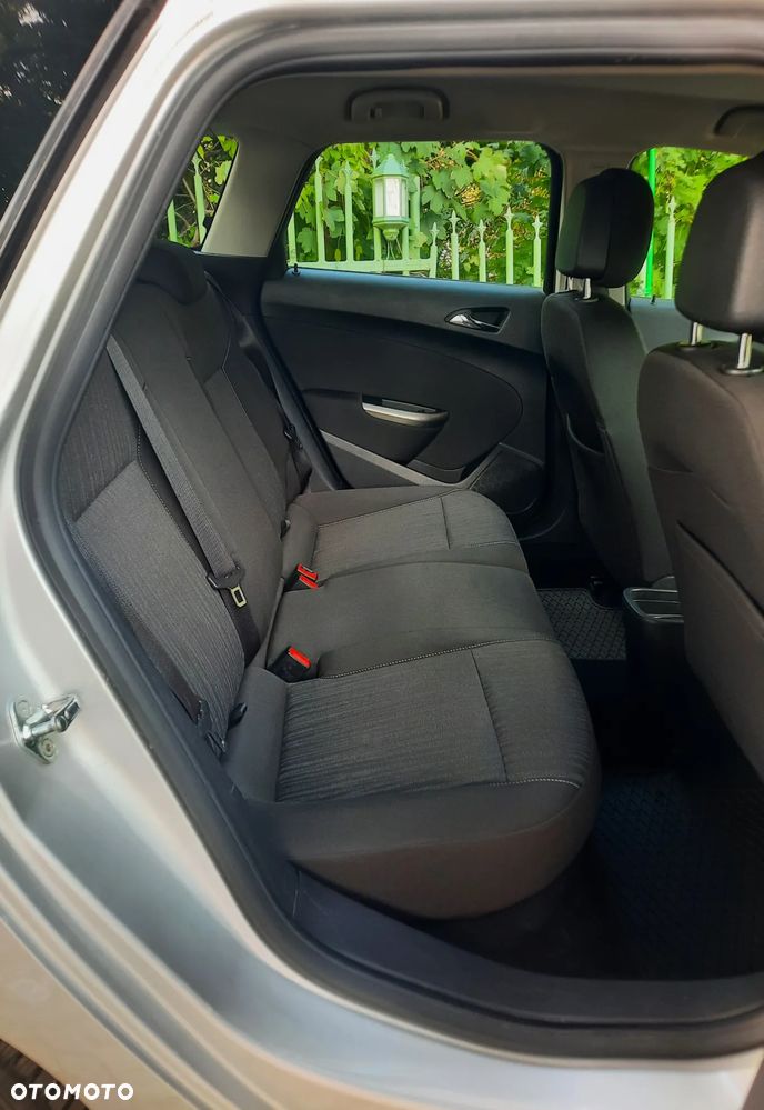 Opel Astra 1.4 EcoFLEX Edition - 11