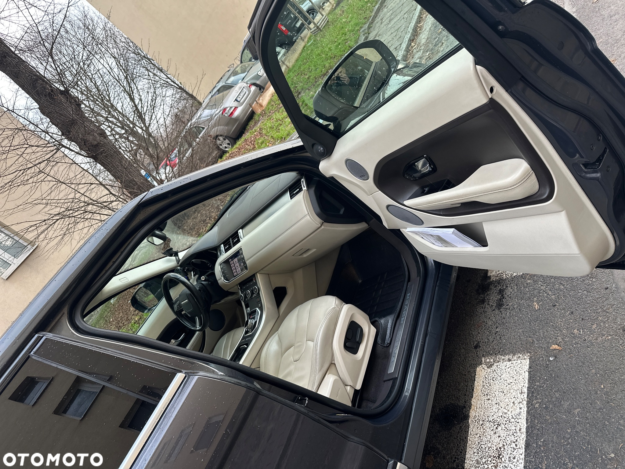 Land Rover Range Rover Evoque - 10