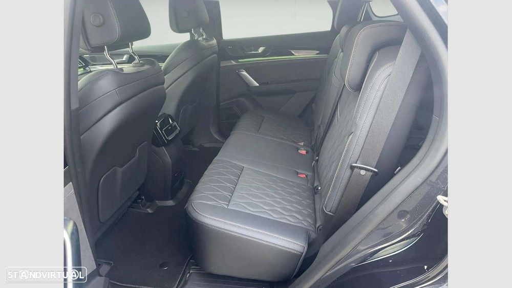 BYD Tang 108.8 kWh AWD Flagship - 12