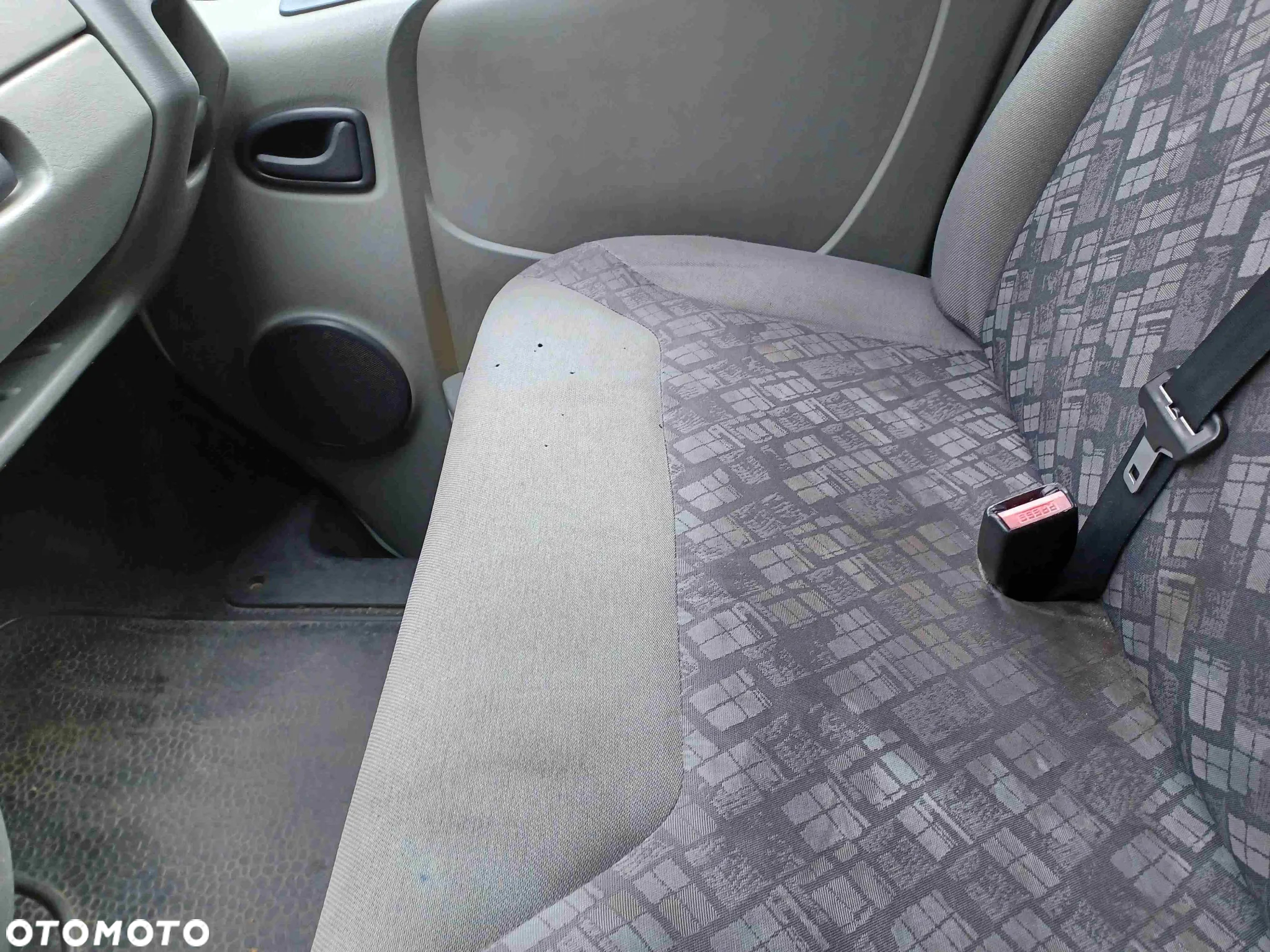 Opel VIVARO - 12