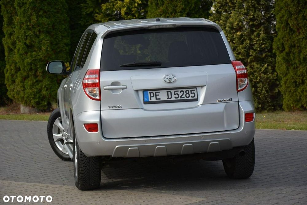 Toyota RAV4 2.0 VVT-i Sol - 7