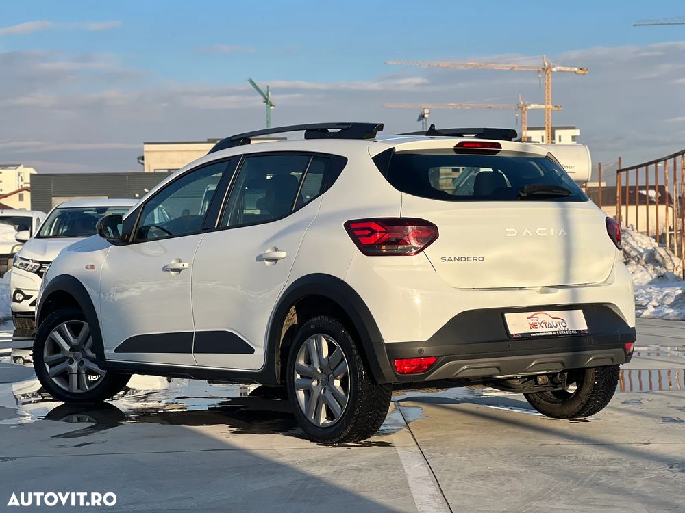 Dacia Sandero Stepway TCe 90 MT6 Essential - 4