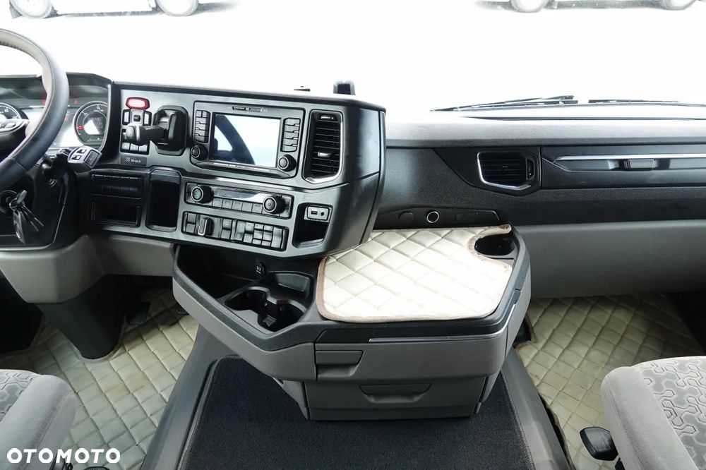 Scania R 450 / RETARDER / ZBIORNIKI 1 500 LITRÓW / EURO 6 - 29