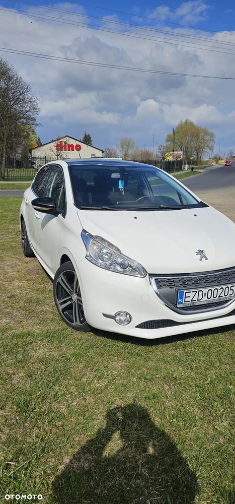Peugeot 208 82 VTI Allure - 5