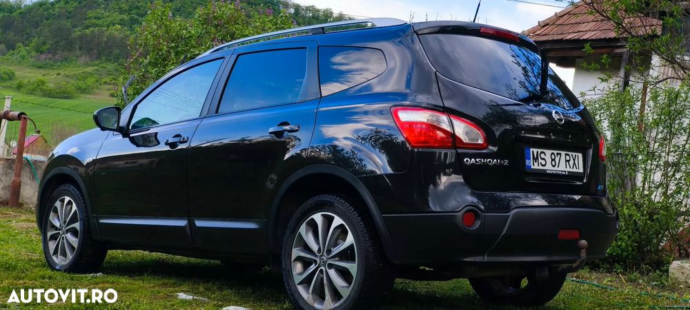 Nissan Qashqai+2 - 1