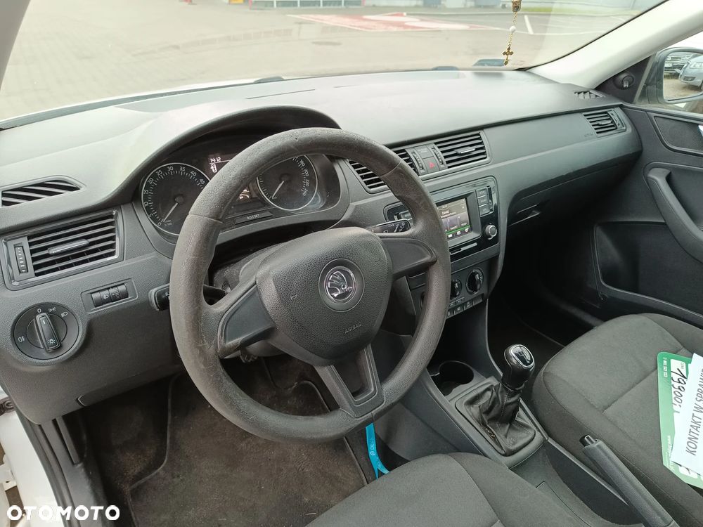Skoda RAPID 1.6 TDI DPF Ambition - 9