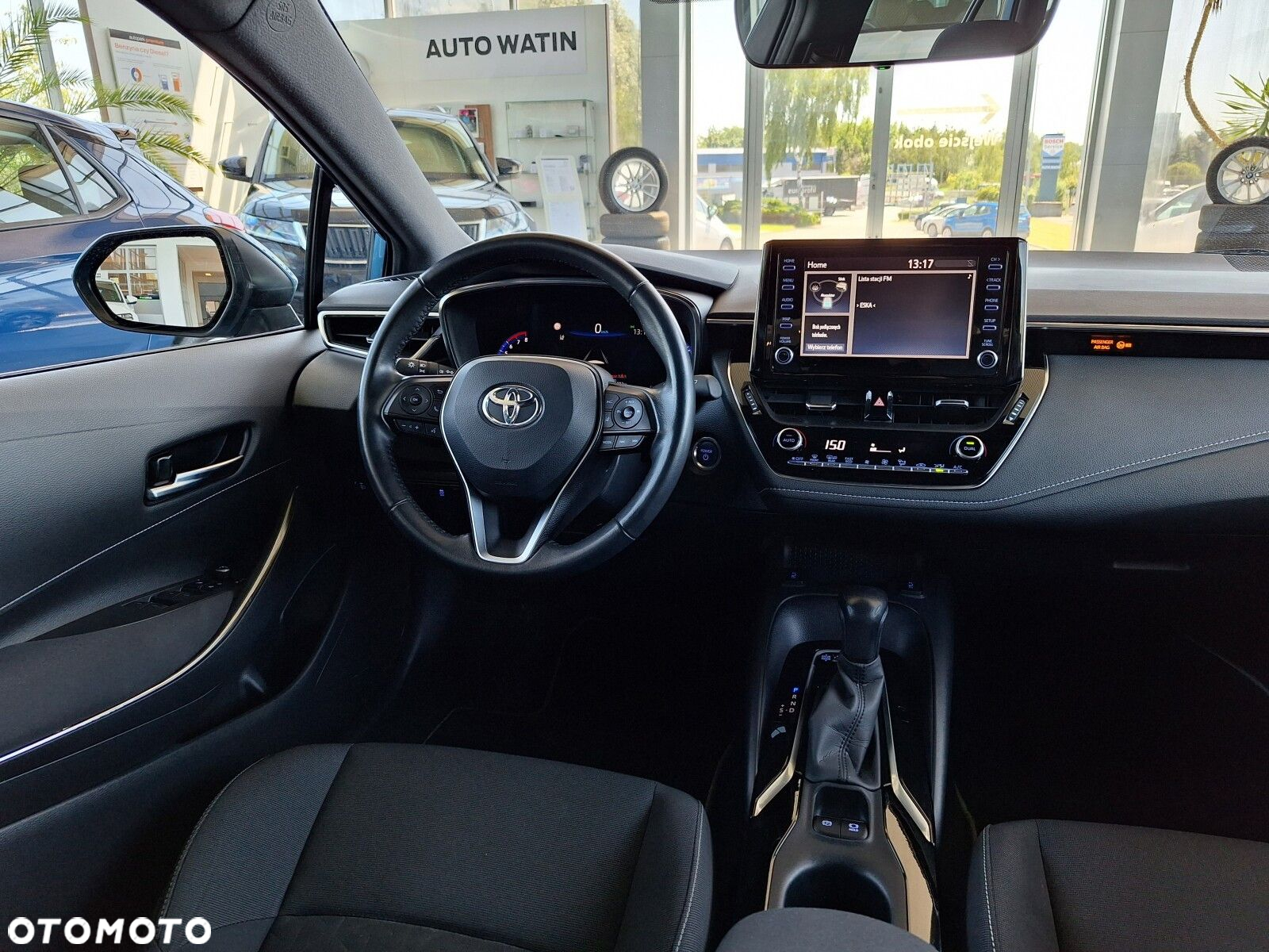 Toyota Corolla 2.0 Hybrid Comfort - 20