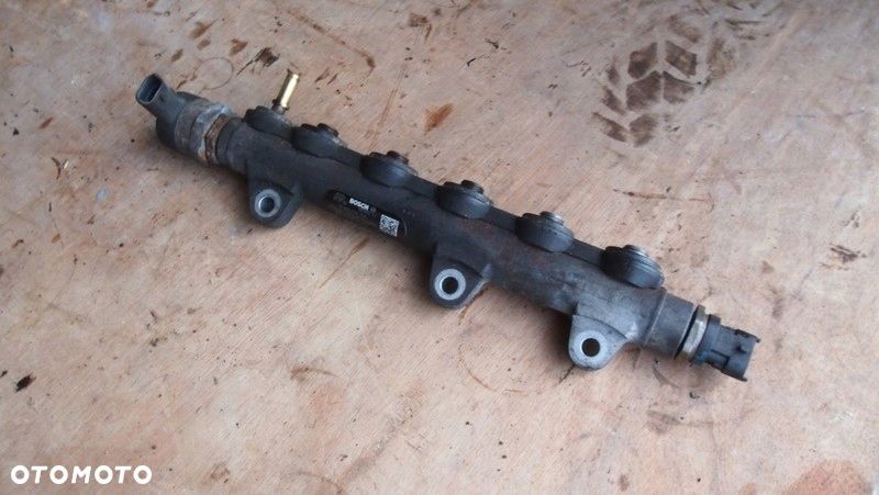 rurka przewód wtryskowa paliwowa trafic 2.0dci m9r - 8