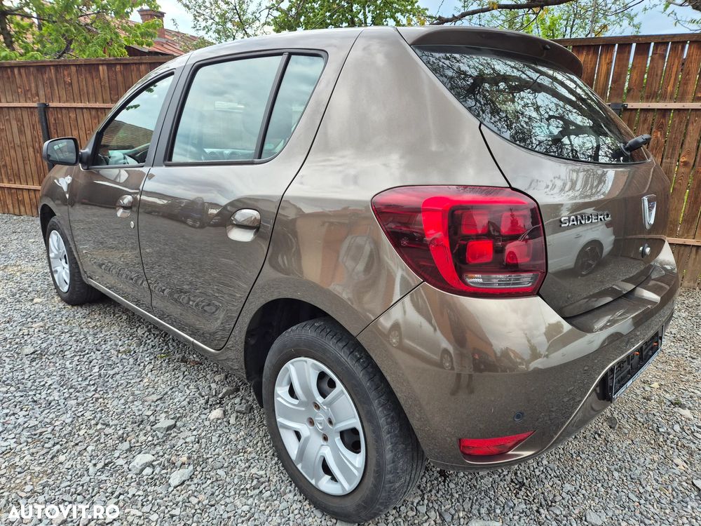 Dacia Sandero - 6
