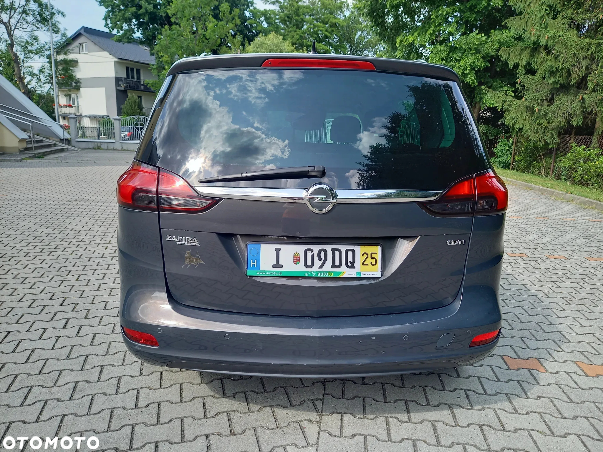 Opel Zafira - 11