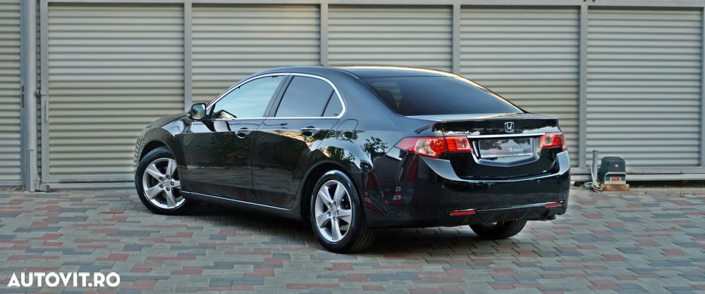 Honda Accord 2.2 i-DTEC AT Executive Navi - 18