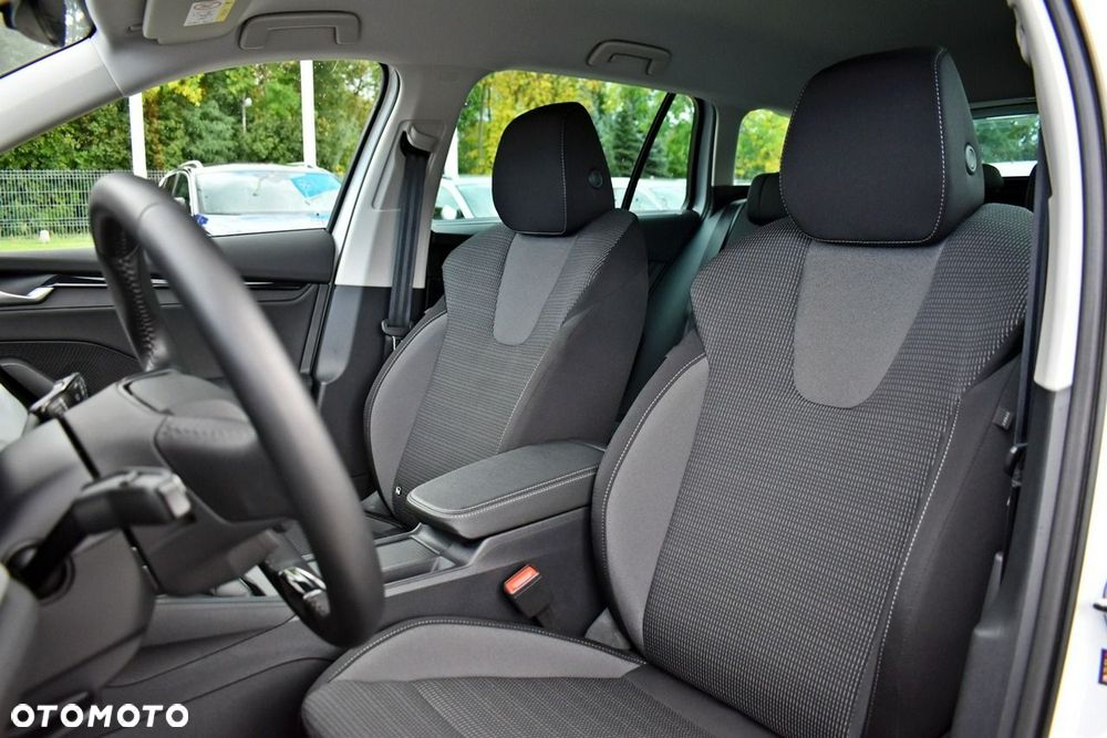 Skoda Octavia 1.5 TSI Selection - 12