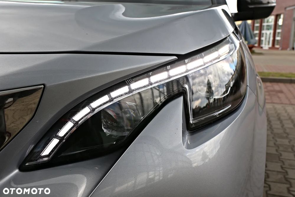 Peugeot 5008 BlueHDi 180 EAT8 GT - 11