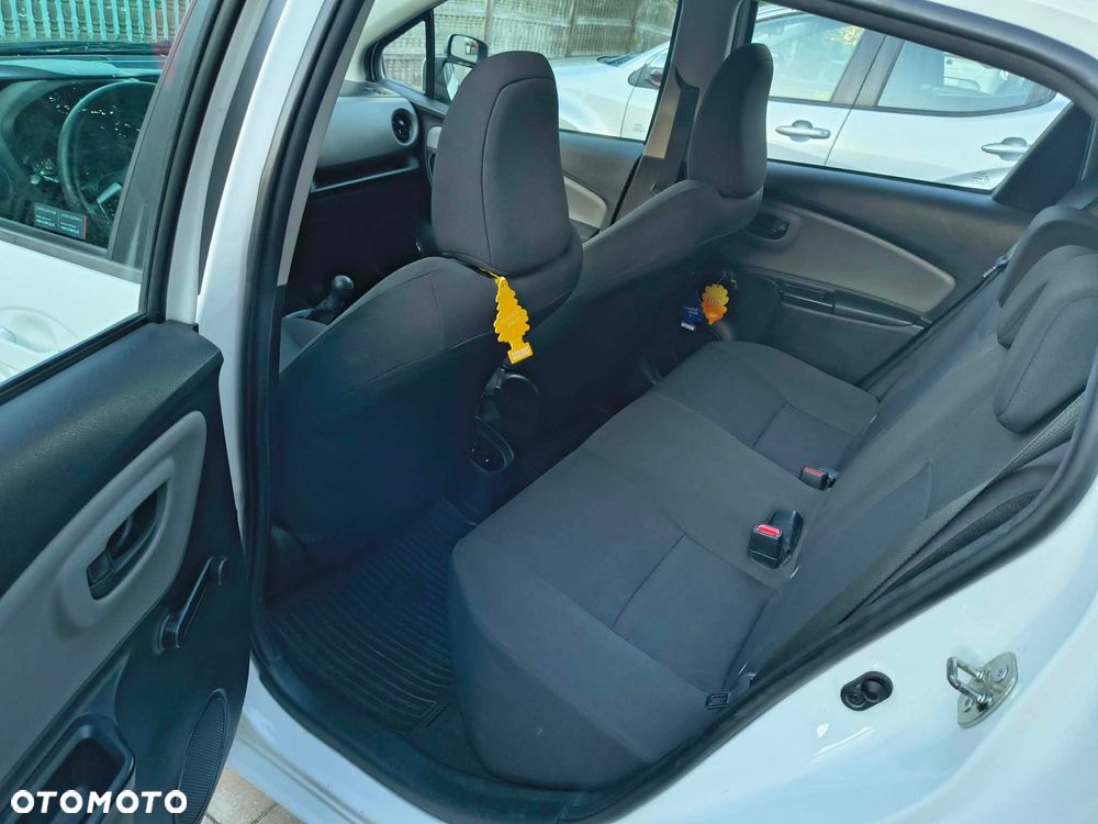 Toyota Yaris 1.0 Active - 26
