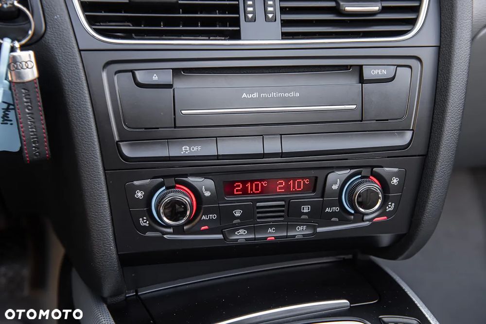 Audi A5 Cabrio 3.2 FSI quattro S tronic - 23