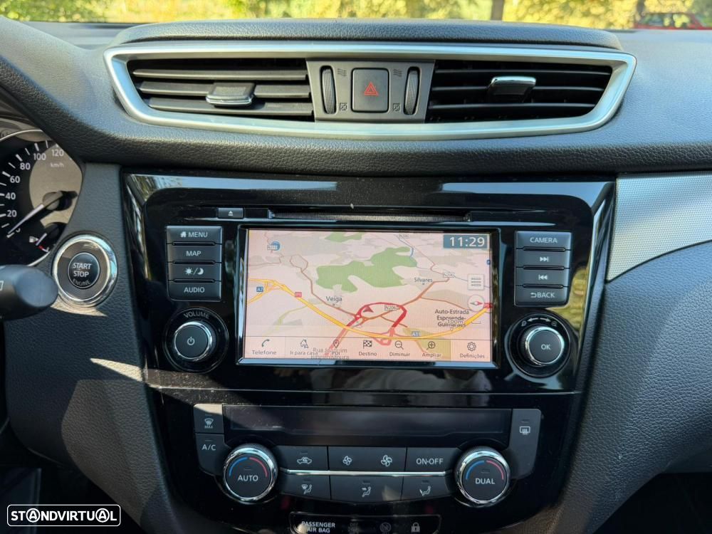 Nissan Qashqai 1.3 DIG-T MHEV Premiere Edition - 13