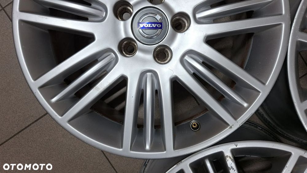 Felgi Aluminiowe 17 Volvo S60 V60 S80 5x108 ET 55 Meissa - 12