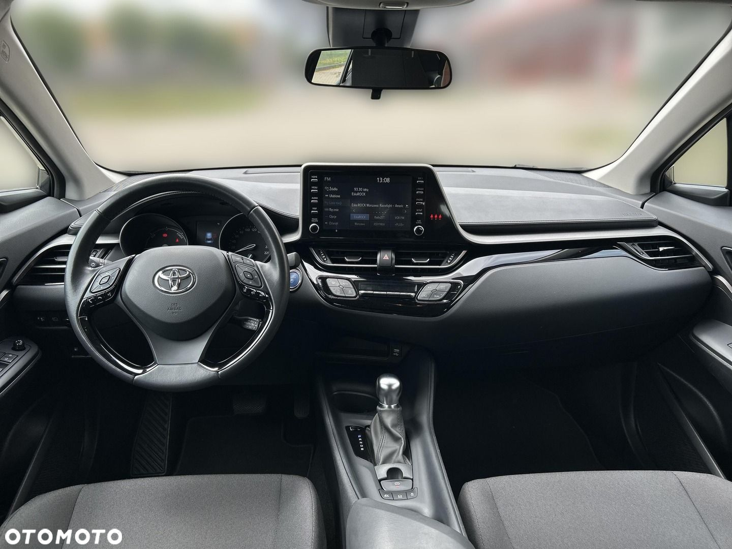 Toyota C-HR - 15