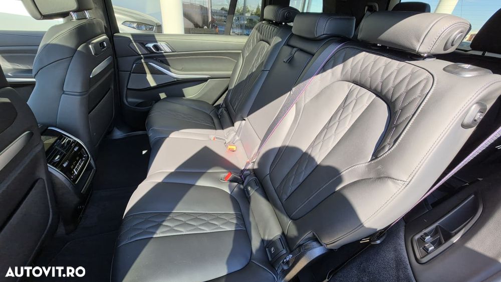 BMW X7 - 11