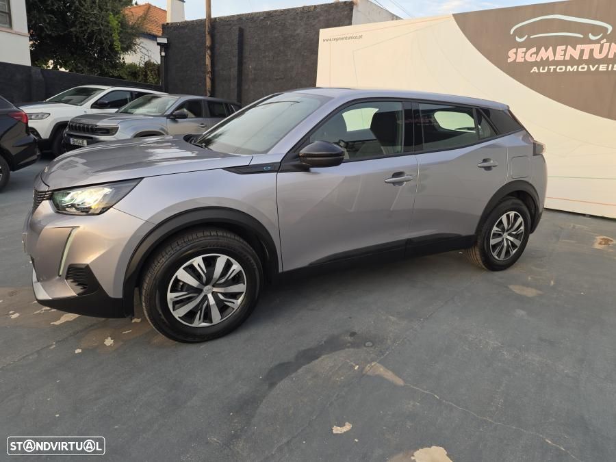 Peugeot e-2008 50 kWh Active Pack - 4