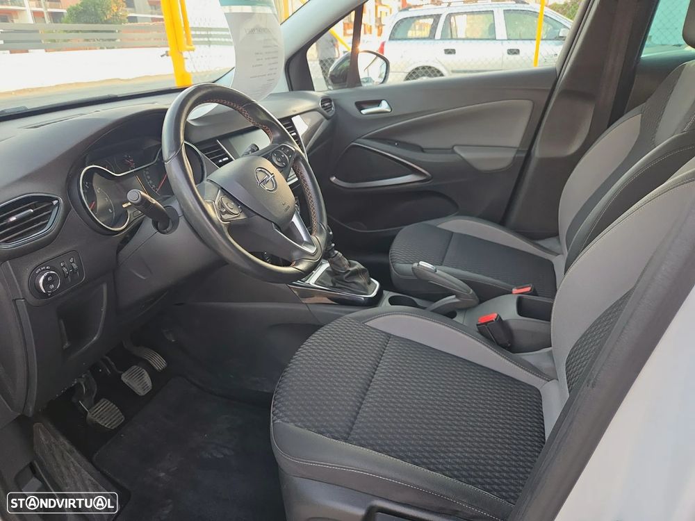 Opel Crossland X 1.2 T Innovation - 20