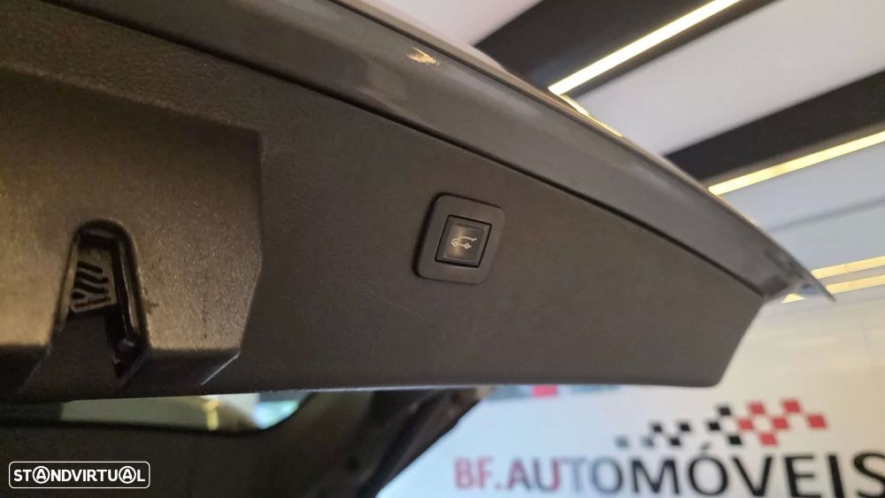 Opel Astra Sports Tourer 1.6 CDTi Cosmo S/S - 26